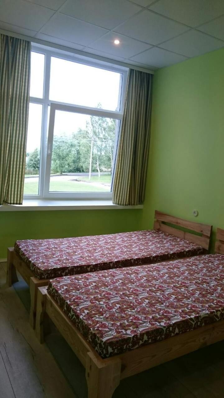 Nakvyne Miroslave Bed & Breakfast Miroslavas Eksteriør bilde